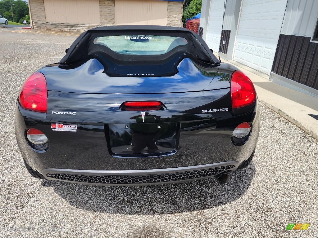 2006 Solstice Roadster - Mysterious Black / Ebony photo #3