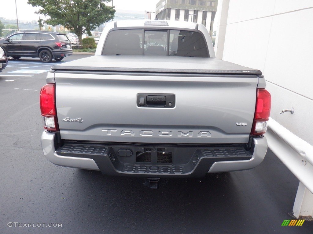 2021 Tacoma SR Access Cab 4x4 - Silver Sky Metallic / Cement photo #11