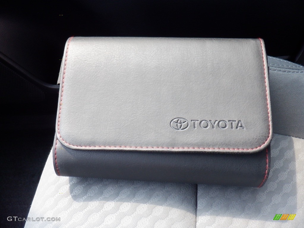 2021 Tacoma SR Access Cab 4x4 - Silver Sky Metallic / Cement photo #39