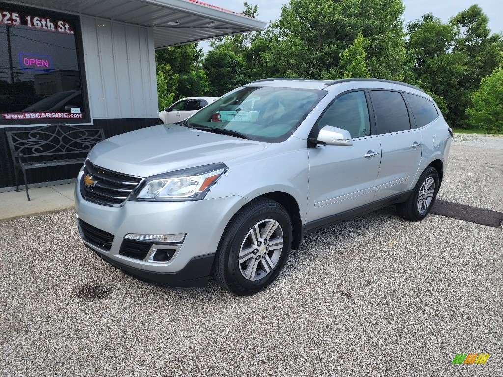 2017 Traverse LT AWD - Silver Ice Metallic / Dark Titanium/Light Titanium photo #2