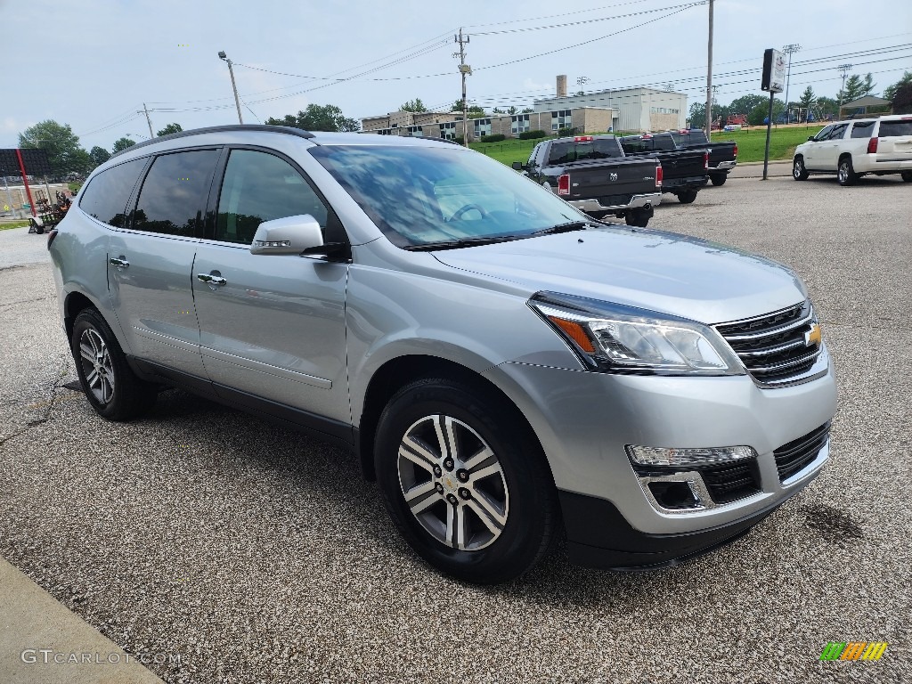 2017 Traverse LT AWD - Silver Ice Metallic / Dark Titanium/Light Titanium photo #4