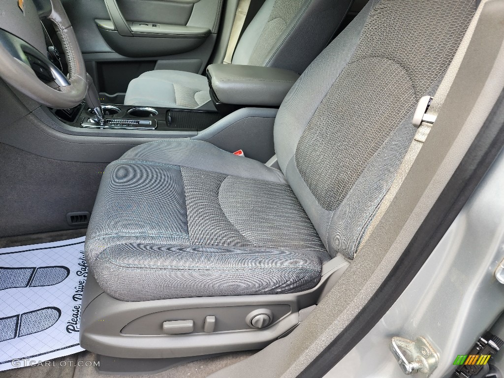 2017 Traverse LT AWD - Silver Ice Metallic / Dark Titanium/Light Titanium photo #10