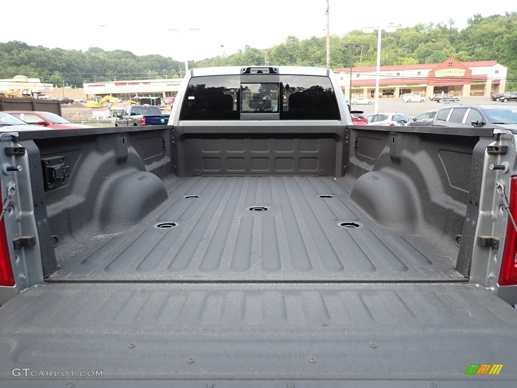 2023 3500 Tradesman Crew Cab 4x4 - Billet Silver Metallic / Black photo #6