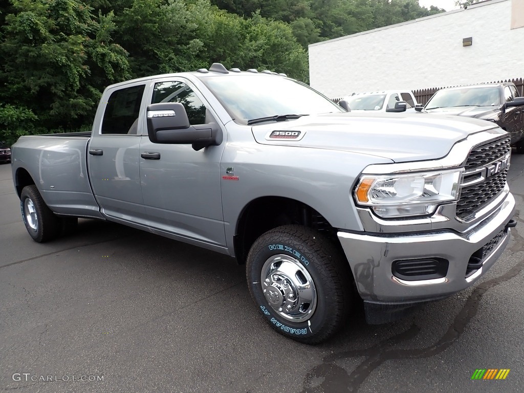 Billet Silver Metallic 2023 Ram 3500 Tradesman Crew Cab 4x4 Exterior Photo #146342386