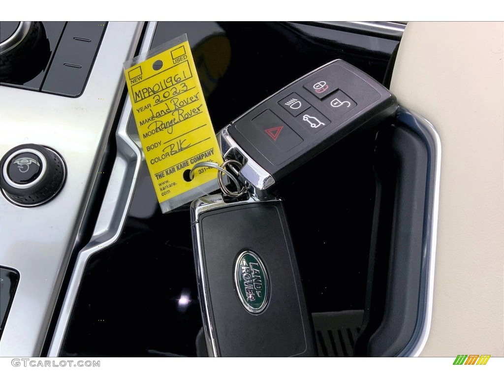 2023 Land Rover Range Rover P530 SE Keys Photos