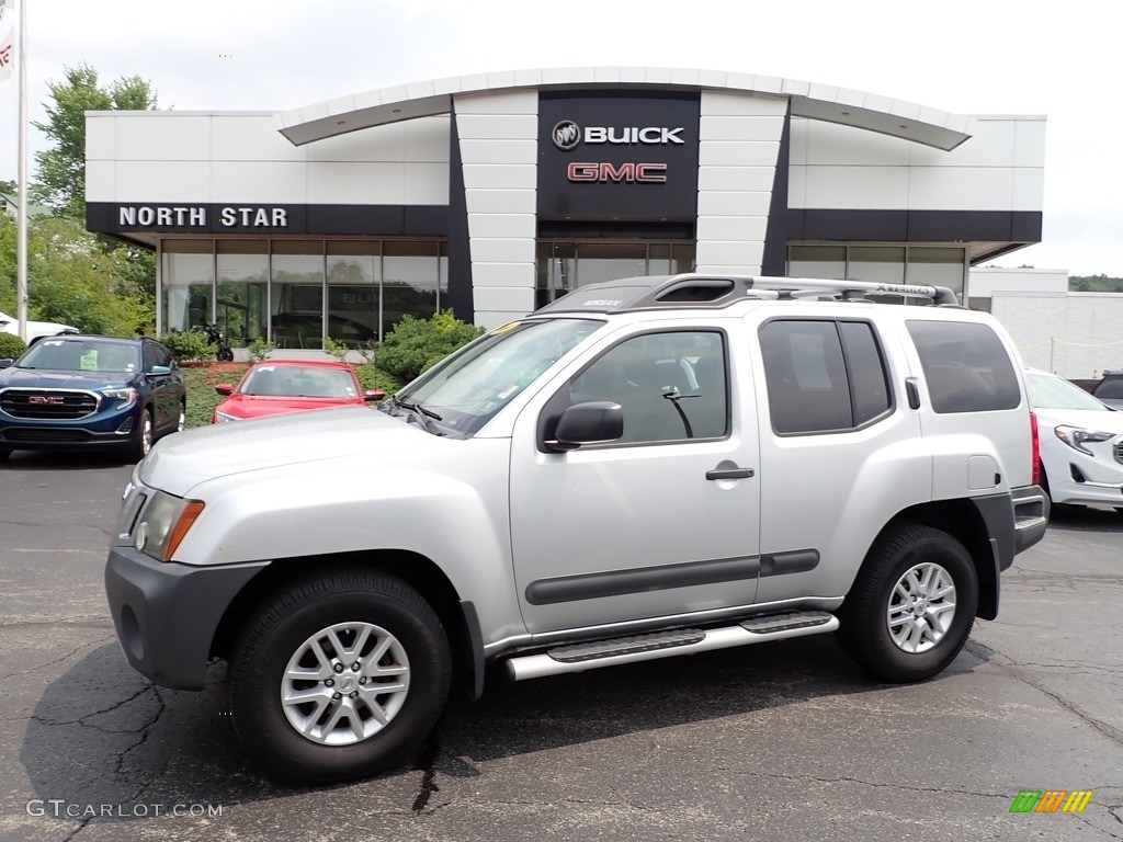 2014 Xterra S 4x4 - Brilliant Silver / Gray photo #1
