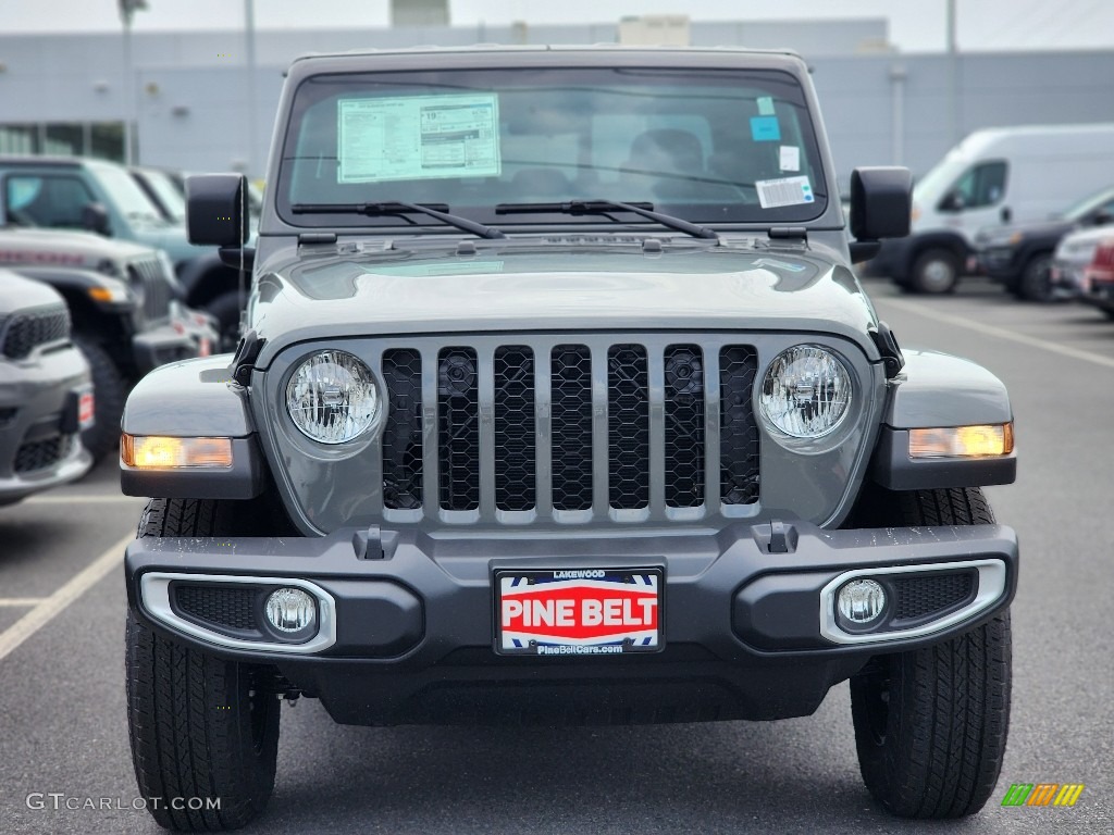 2023 Gladiator Sport 4x4 - Sting-Gray / Black photo #2