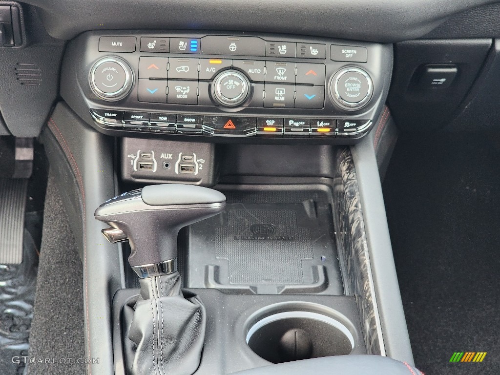 2023 Dodge Durango R/T AWD Controls Photo #146346313