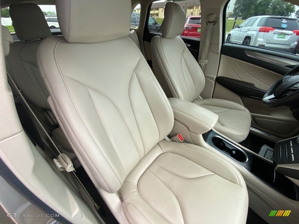 Cappuccino Interior 2017 Lincoln MKC Premier Photo #146347492