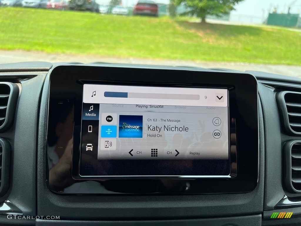 2023 Ram ProMaster 2500 High Roof Cargo Van Controls Photo #146348653