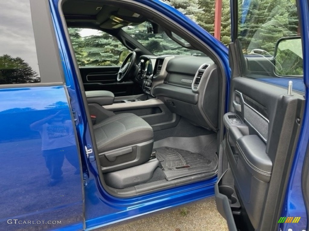 2019 Ram 3500 Big Horn Mega Cab 4x4 Front Seat Photos