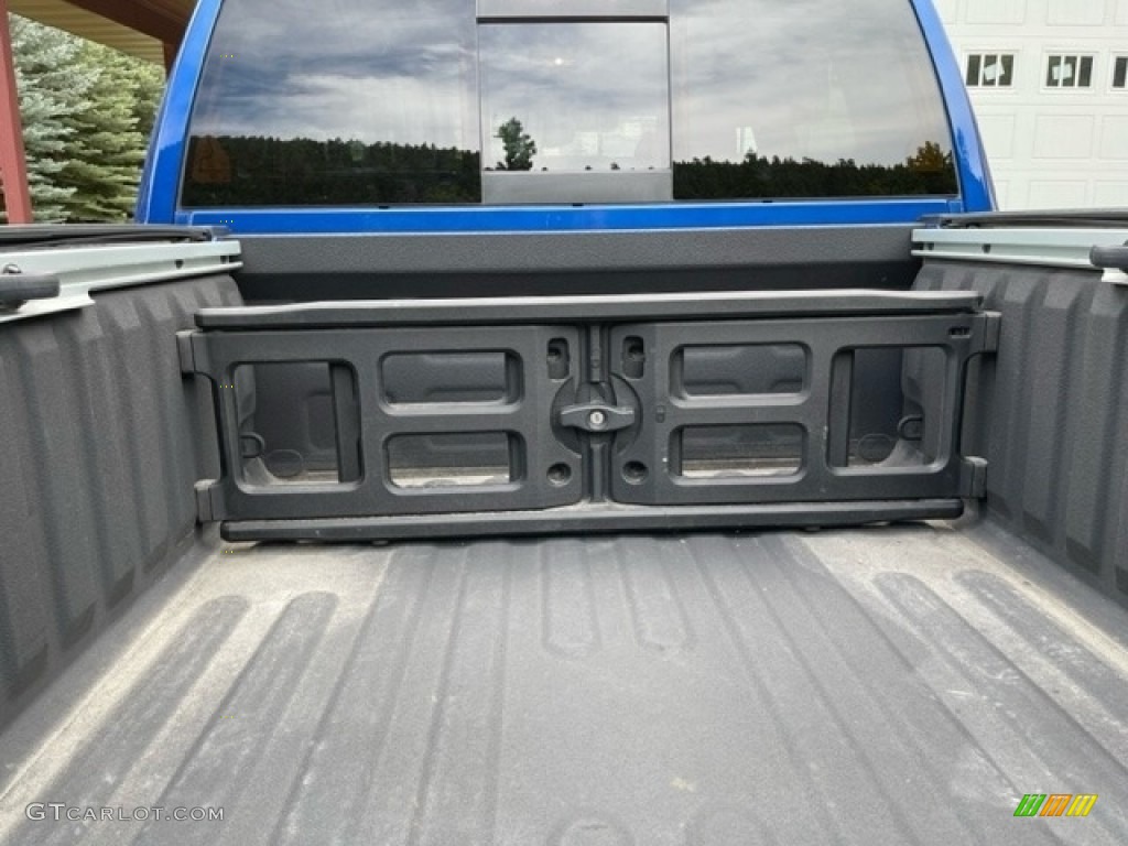 2019 3500 Big Horn Mega Cab 4x4 - Blue Streak Pearl / Black/Diesel Gray photo #17