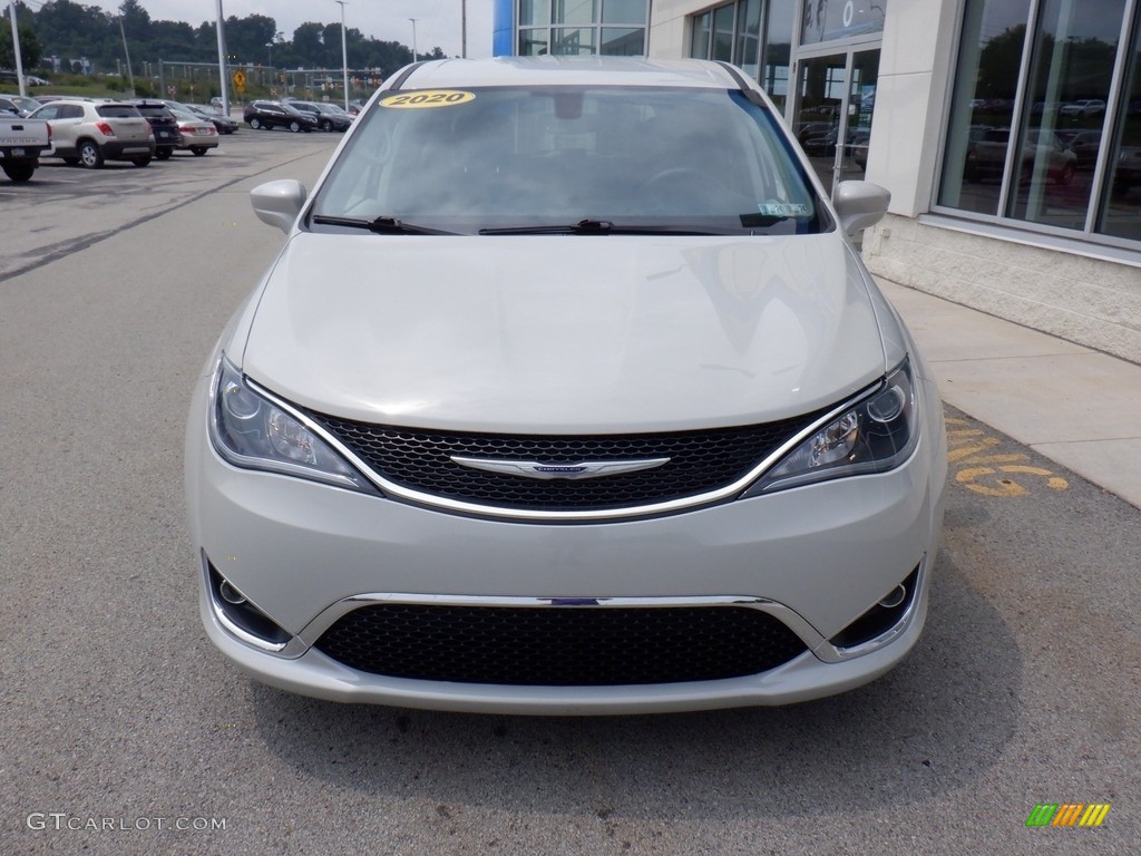 2020 Pacifica Touring - Luxury White Pearl / Alloy/Black photo #3