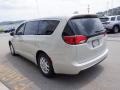 2020 Luxury White Pearl Chrysler Pacifica Touring  photo #6