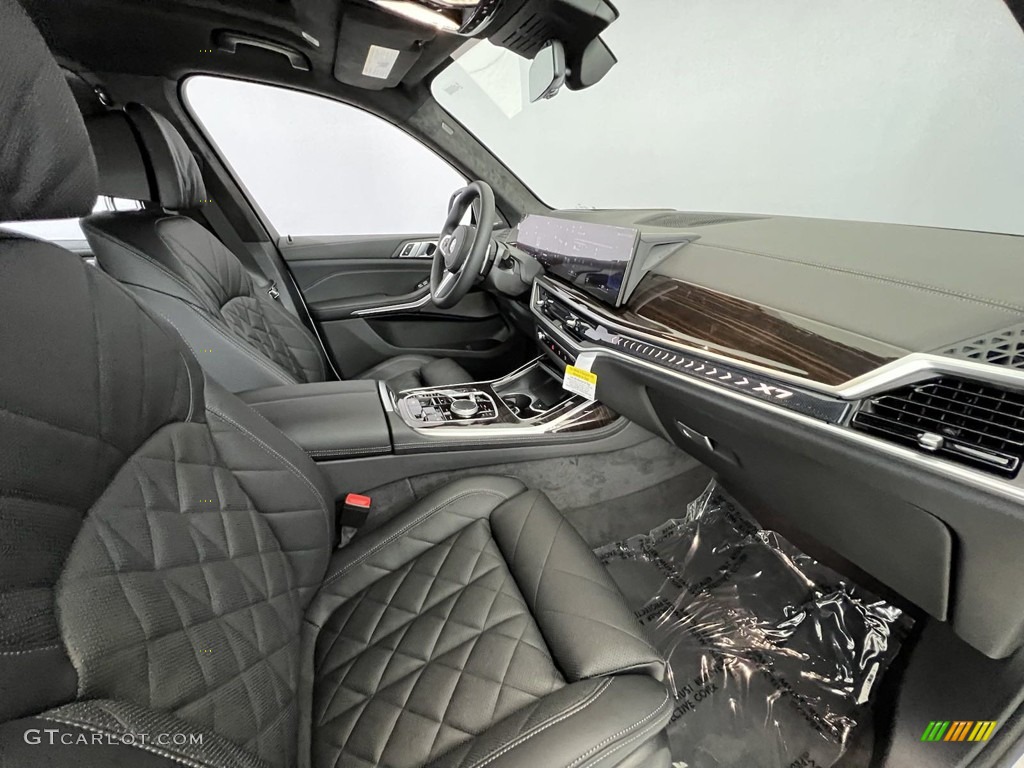Black Interior 2024 BMW X7 xDrive40i Photo #146349856