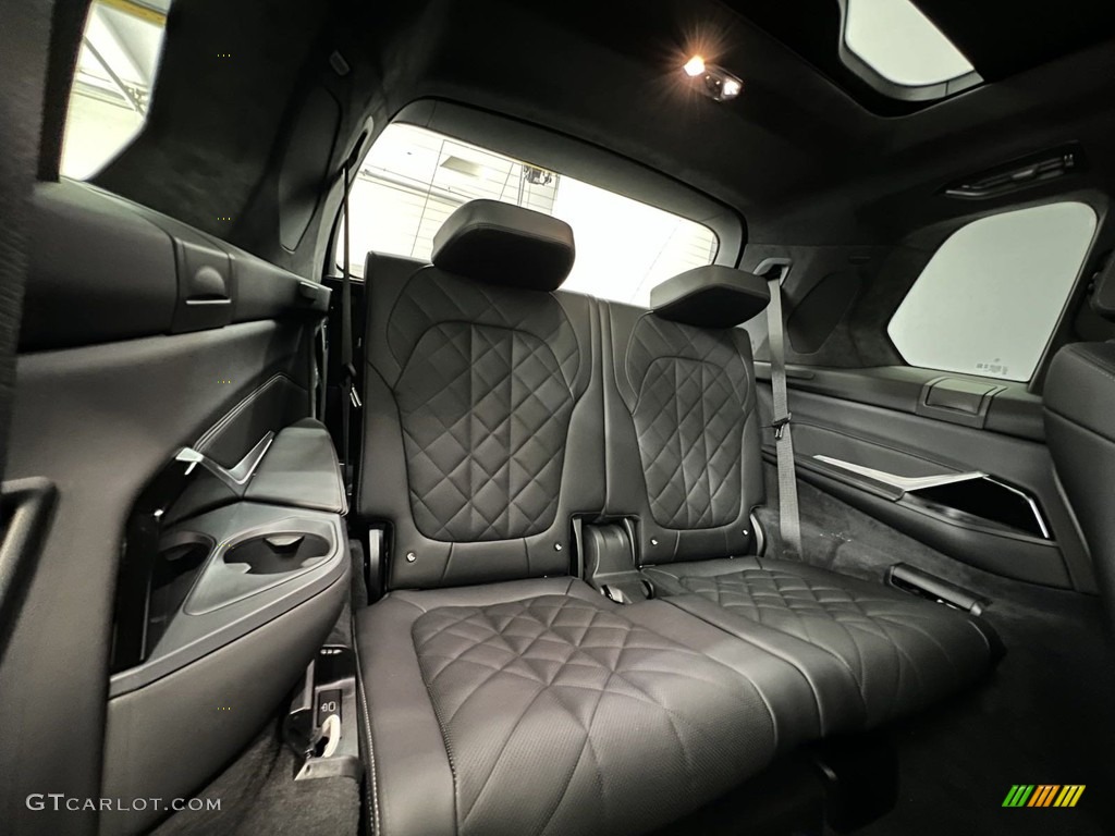 Black Interior 2024 BMW X7 xDrive40i Photo #146349871