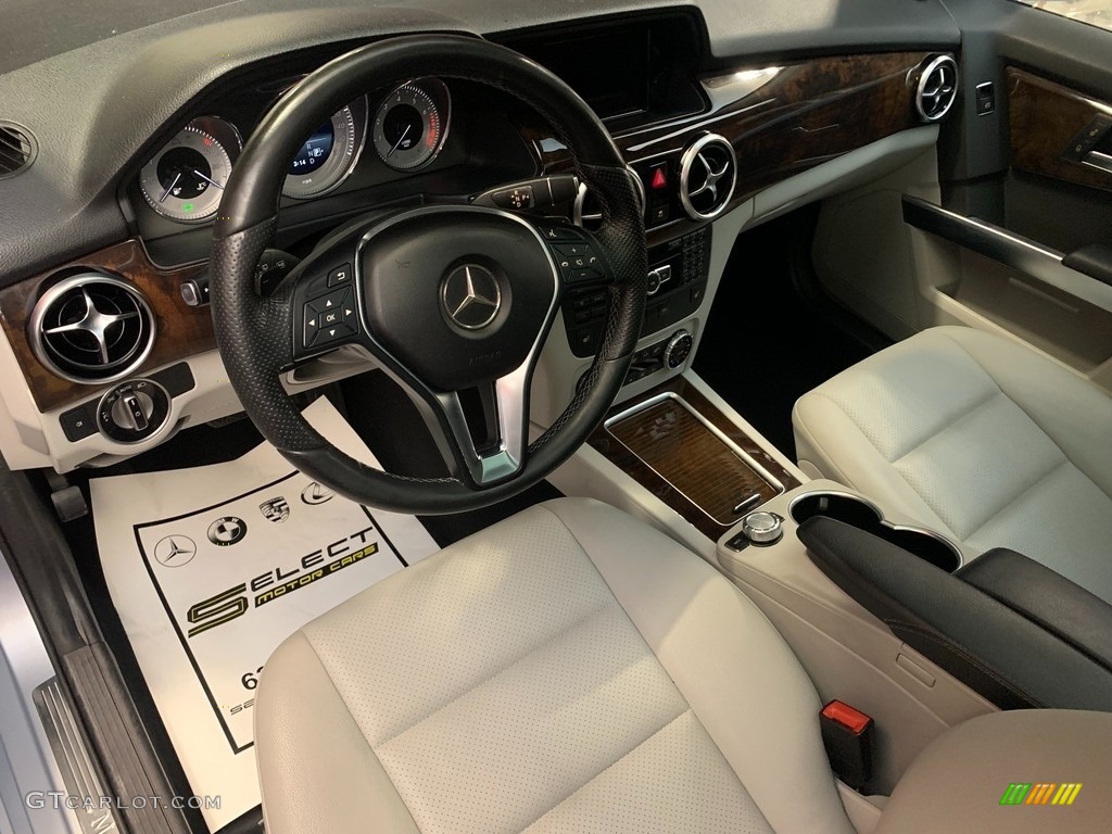 Ash/Black Interior 2015 Mercedes-Benz GLK 350 4Matic Photo #146350006