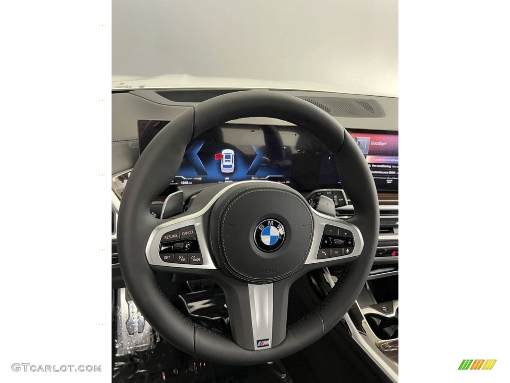 2024 BMW X7 xDrive40i Black Steering Wheel Photo #146350177