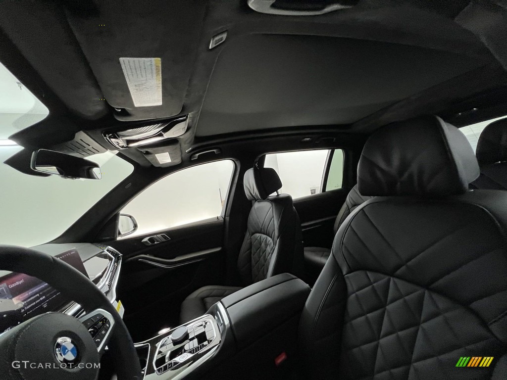 Black Interior 2024 BMW X7 xDrive40i Photo #146350264