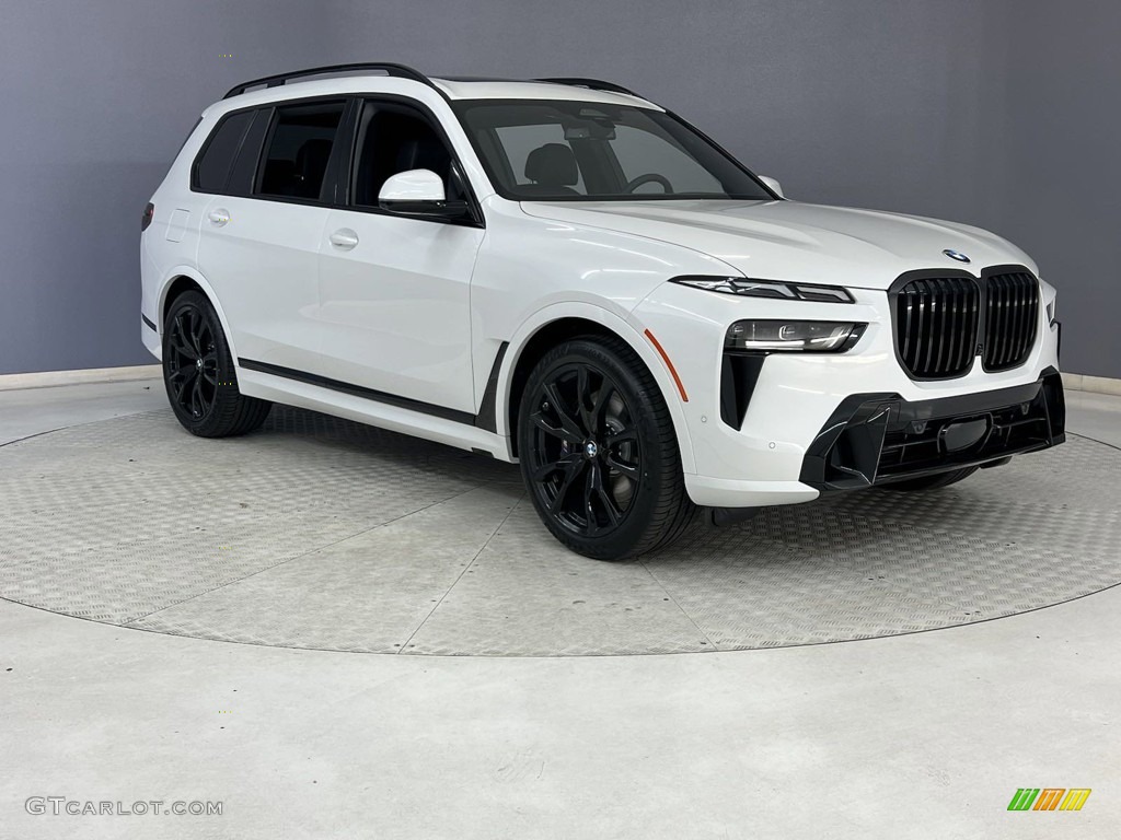 2024 X7 xDrive40i - Mineral White Metallic / Black photo #38