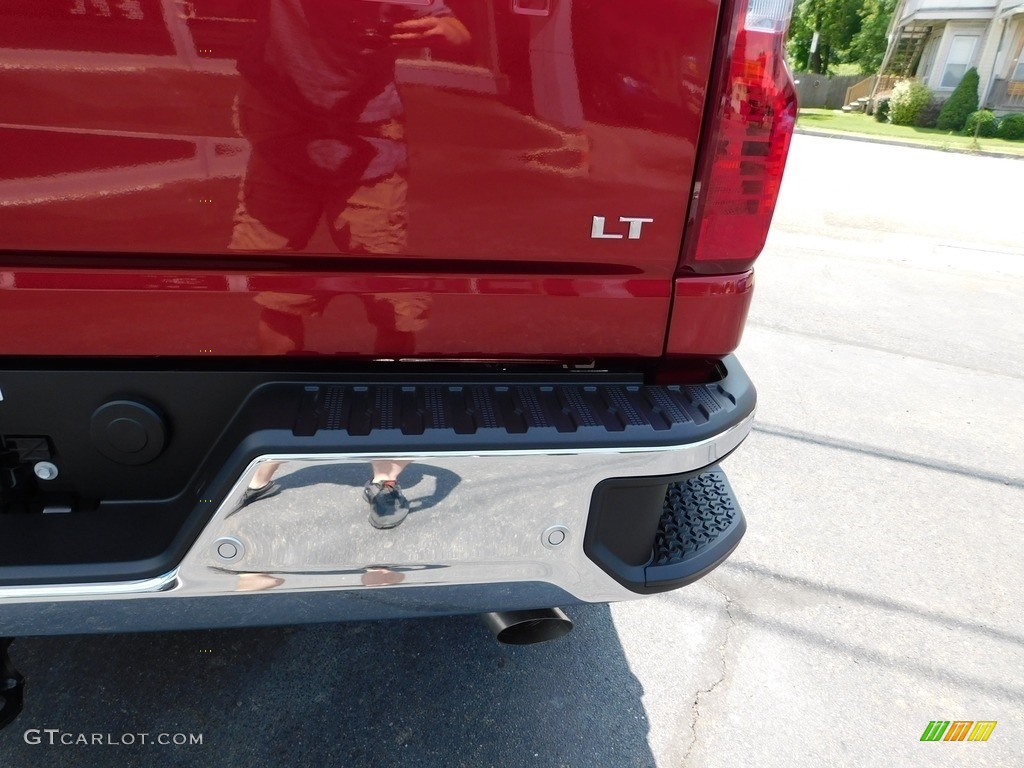 2024 Chevrolet Silverado 2500HD LT Crew Cab 4x4 Parts Photos