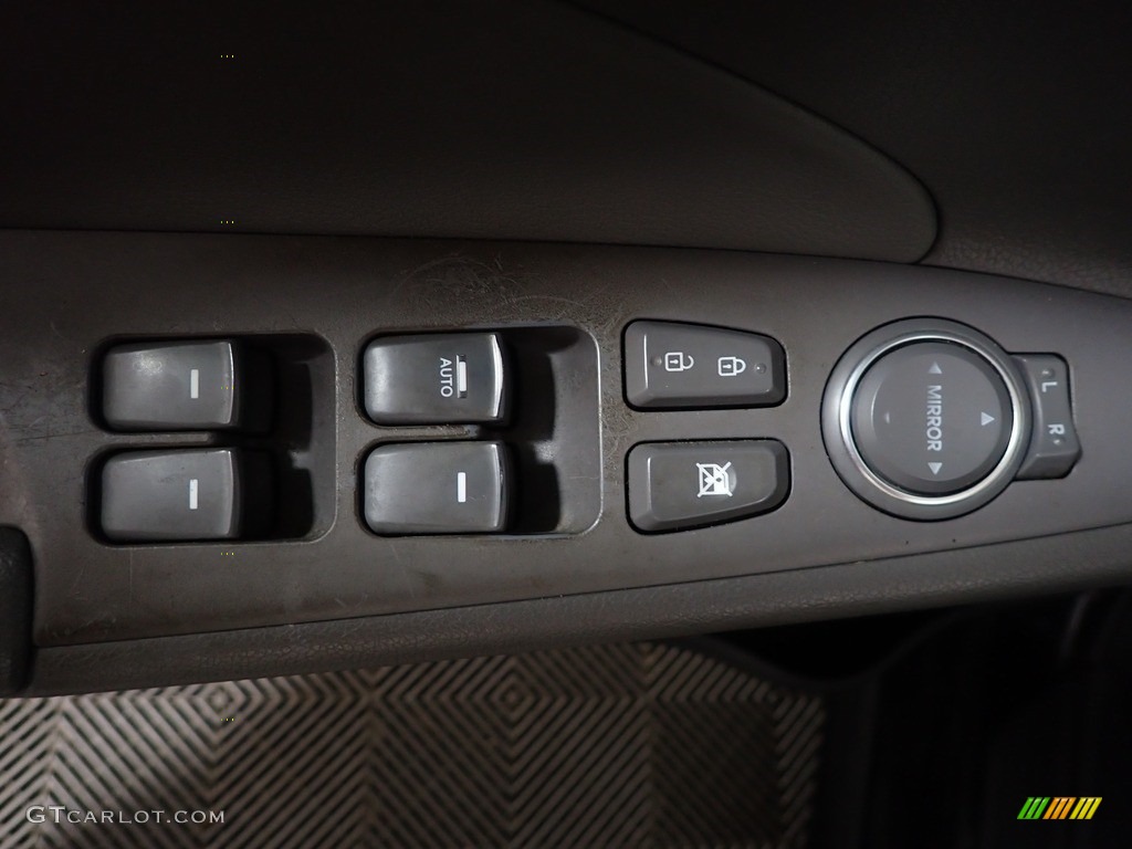 2014 Sonata GLS - Phantom Black Metallic / Gray photo #16