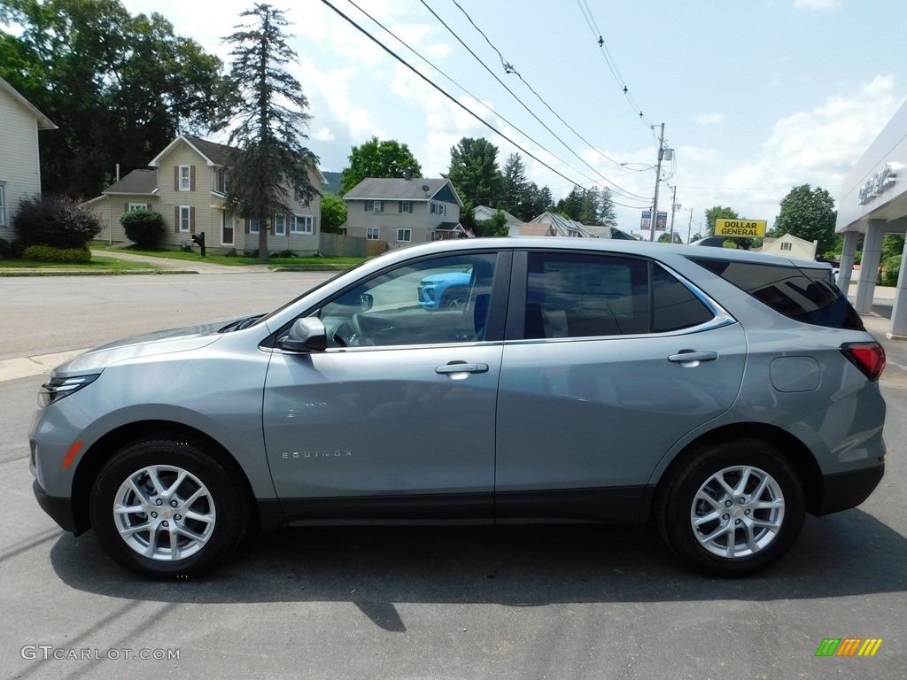 Sterling Gray Metallic 2024 Chevrolet Equinox LT AWD Exterior Photo