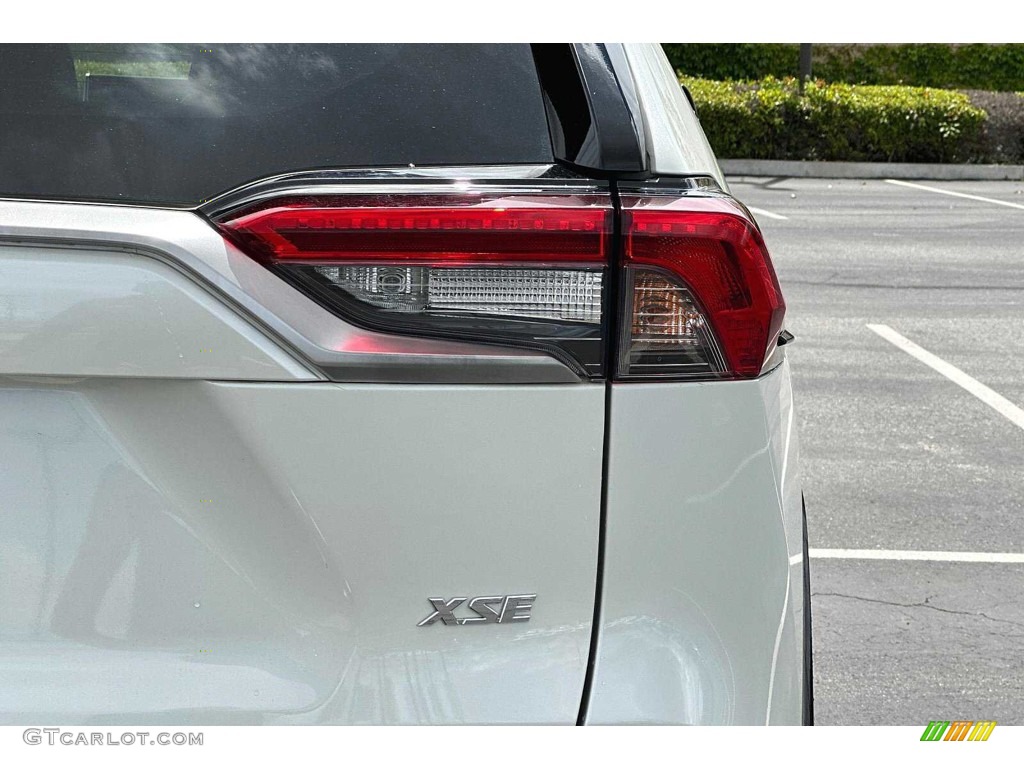 2021 Toyota RAV4 Prime XSE AWD Plug-In Hybrid Marks and Logos Photos