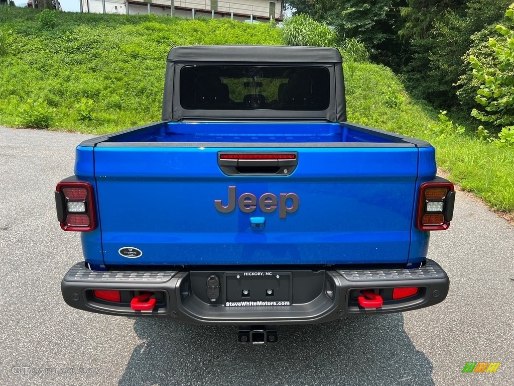 2023 Gladiator Rubicon 4x4 - Hydro Blue Pearl / Black photo #7