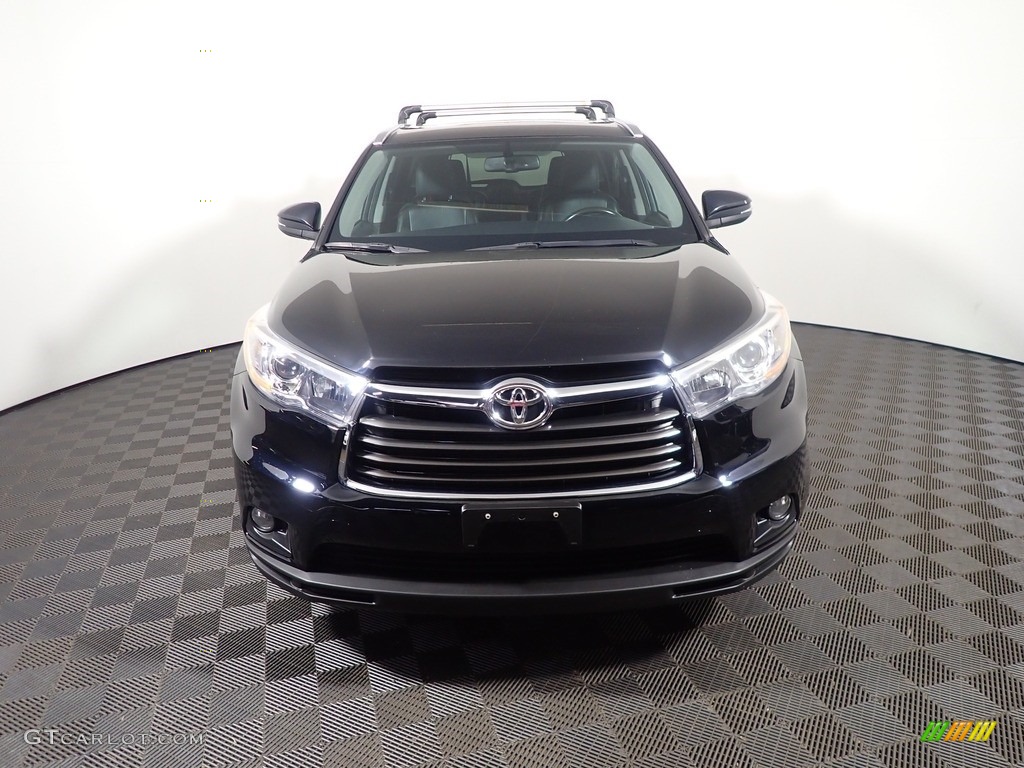 2015 Highlander XLE AWD - Attitude Black Metallic / Black photo #6