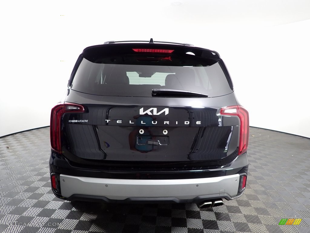 2023 Telluride S - Ebony Black / Black photo #8