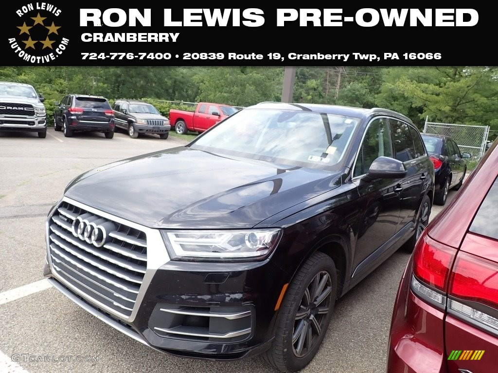 2017 Q7 3.0T quattro Premium Plus - Night Black / Black photo #1