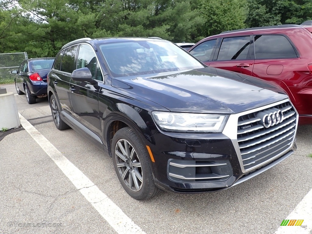 2017 Q7 3.0T quattro Premium Plus - Night Black / Black photo #3
