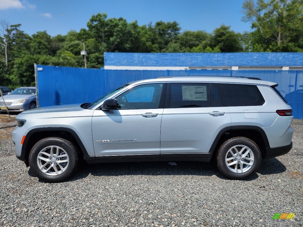 Silver Zynith 2023 Jeep Grand Cherokee L Laredo Exterior Photo #146355073