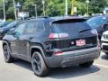 Diamond Black Crystal Pearl - Cherokee Altitude Lux 4x4 Photo No. 4
