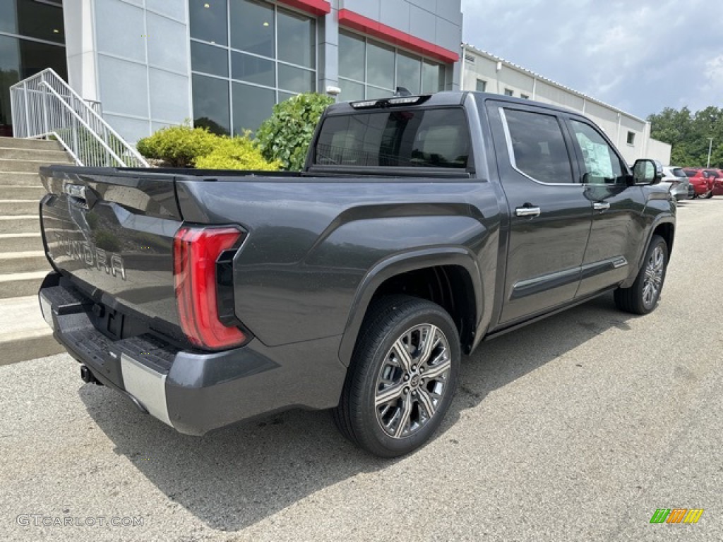 2023 Tundra Capstone CrewMax 4x4 - Magnetic Gray Metallic / Black/White photo #9