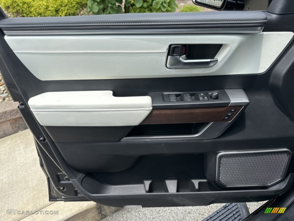 2023 Toyota Tundra Capstone CrewMax 4x4 Black/White Door Panel Photo #146355858