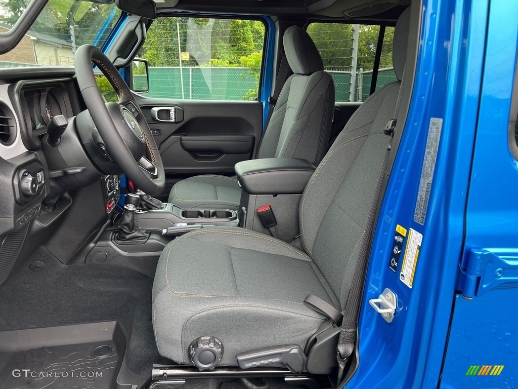 Black Interior 2024 Jeep Wrangler 4-Door Willys 4x4 Photo #146356364