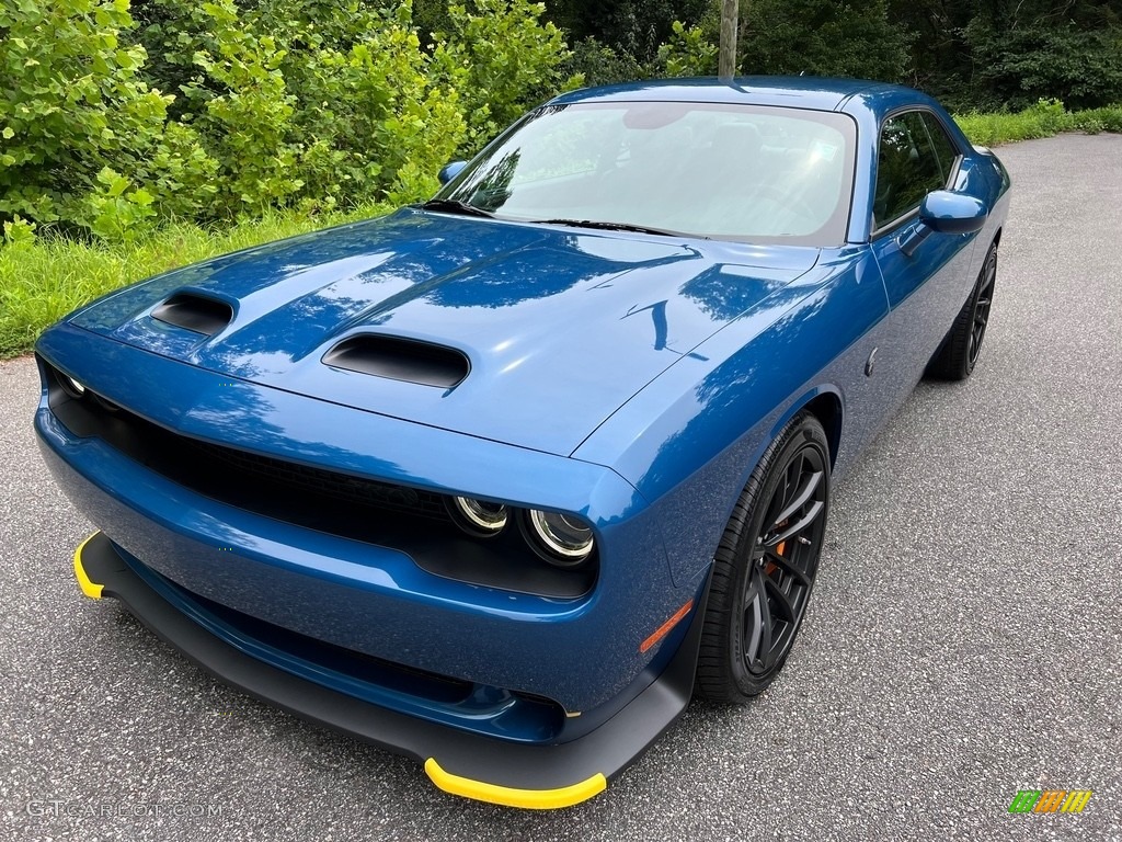 2023 Challenger SRT Hellcat JailBreak - Frostbite / Black photo #2