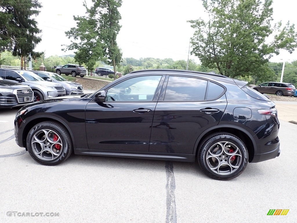 2024 Stelvio Sprint AWD - Vulcano Black Metallic / Red/Black photo #2