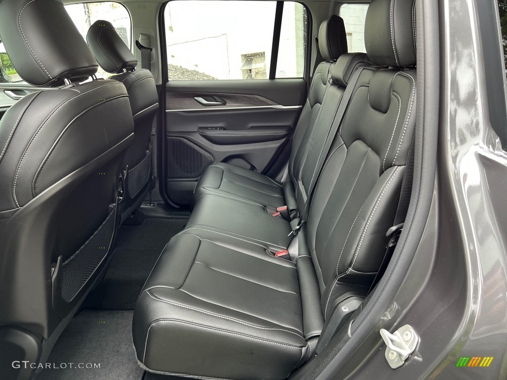 2023 Jeep Grand Cherokee Limited 4x4 Rear Seat Photo #146359122