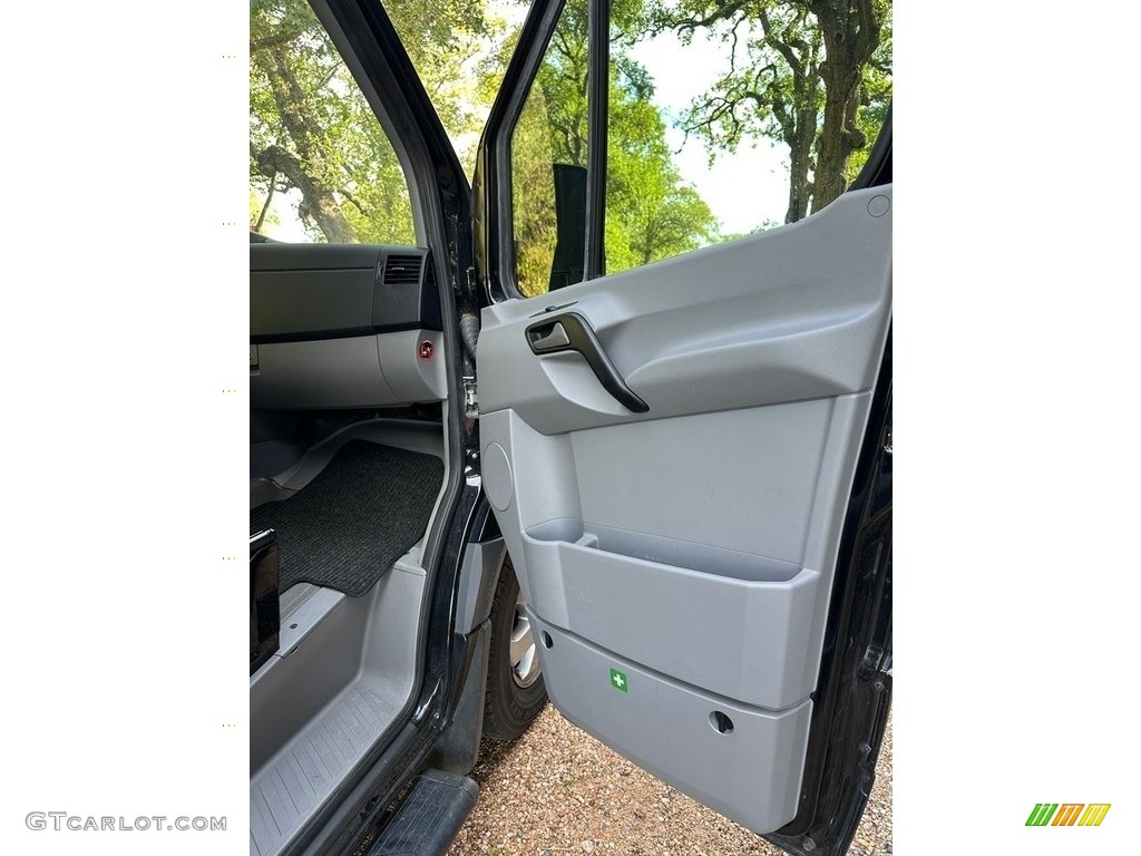 2016 Mercedes-Benz Sprinter 2500 High Roof Crew Van Black Door Panel Photo #146360987