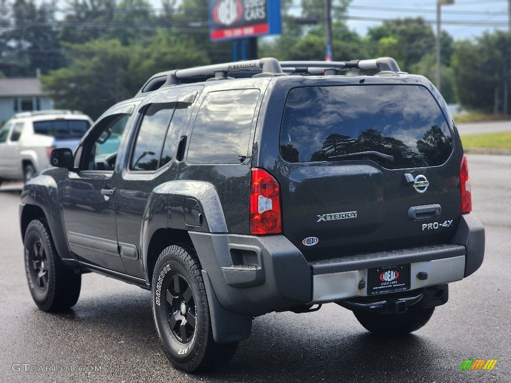 2013 Xterra Pro-4X 4x4 - Night Armor / Gray photo #5