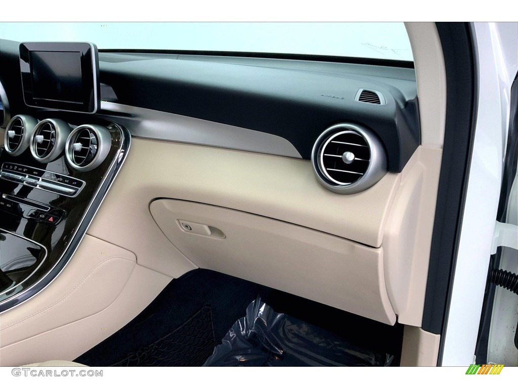 2019 GLC 300 - Polar White / Silk Beige/Black photo #16