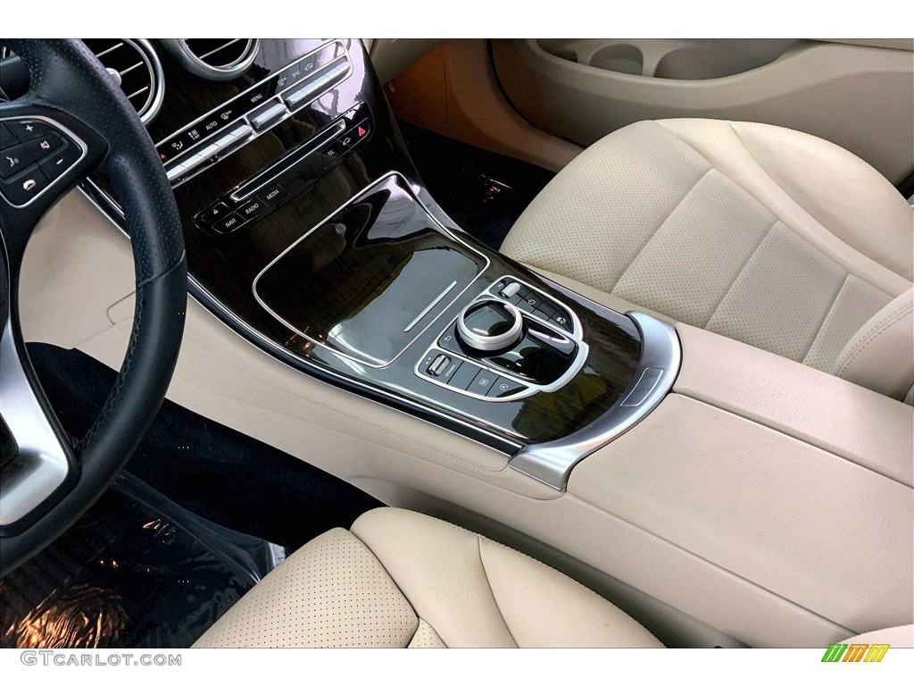 2019 GLC 300 - Polar White / Silk Beige/Black photo #17