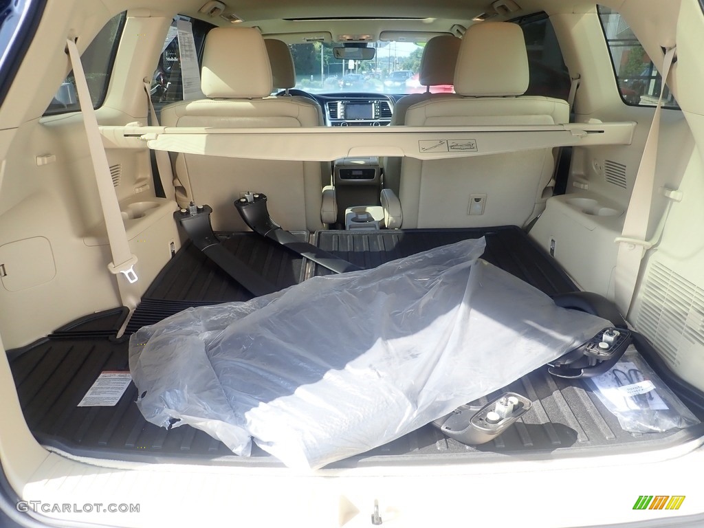 2017 Highlander Limited AWD - Midnight Black Metallic / Almond photo #5