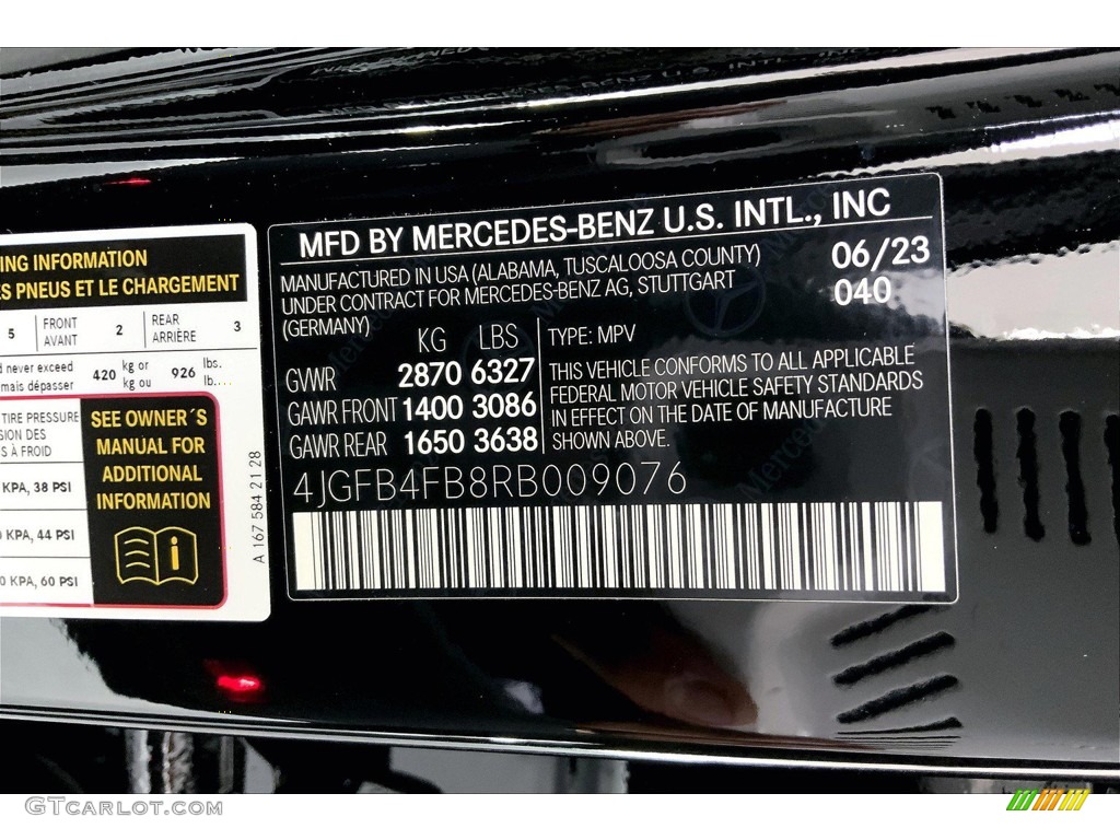 2024 GLE Color Code 040 for Black Photo #146363745