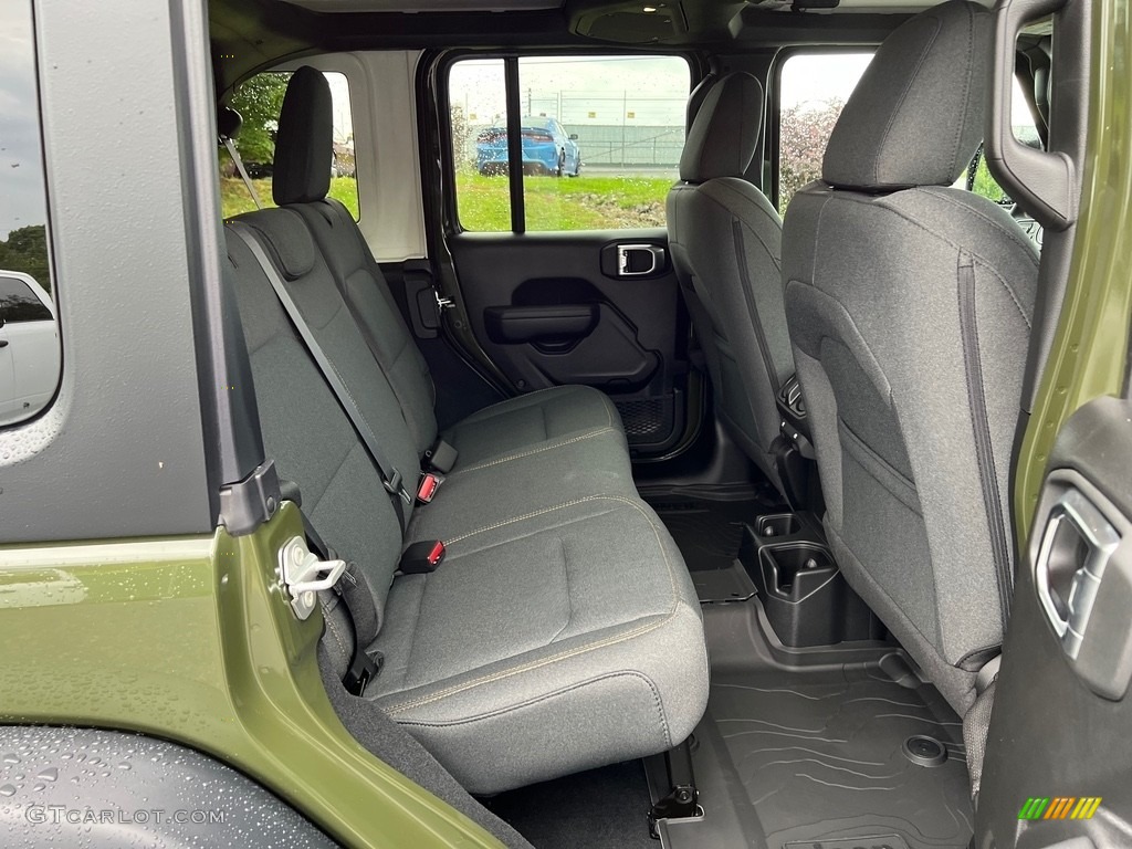 Black Interior 2024 Jeep Wrangler 4-Door Willys 4x4 Photo #146363870