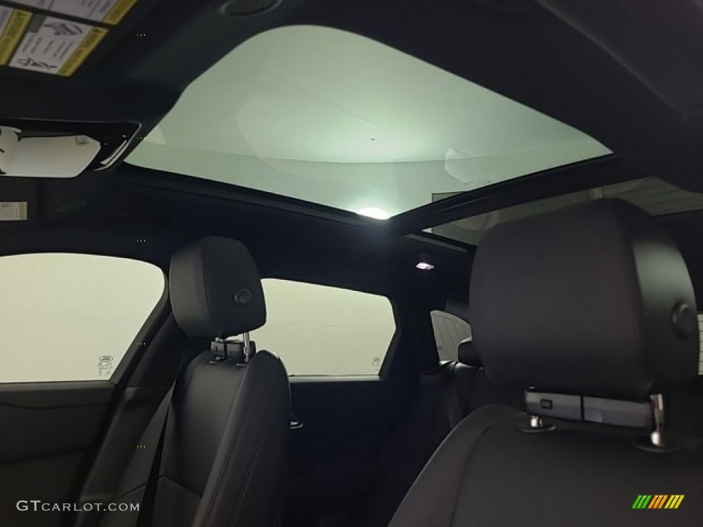 2024 Land Rover Range Rover Velar Dynamic SE Sunroof Photo #146364324