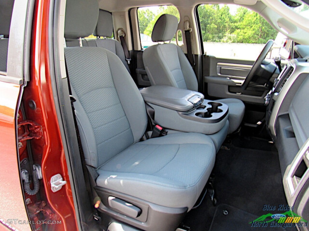 Black/Diesel Gray Interior 2013 Ram 1500 SLT Quad Cab 4x4 Photo #146364971